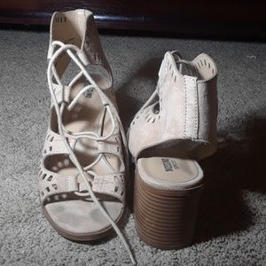 Cream Colored Mossimo Wedge Heels